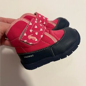 See Kai Run Insulated Boots Pink Hearts and Navy size 4